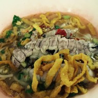 เมนูของร้าน เจ๊เพ็ญเย็นตาโฟ