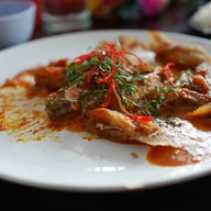 ร้านอาหารบ้านคุณหญิง