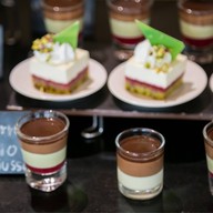 เมนูของร้าน Mistral Restaurant Pullman Bangkok Hotel G