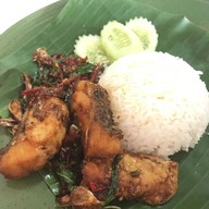 ก๋วยเตี๋ยวต้มยำ อาป๋า
