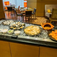 เมนูของร้าน Mistral Restaurant Pullman Bangkok Hotel G