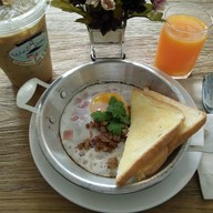 เมนูของร้าน The Lighthouse Resort