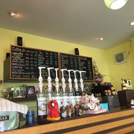In-train Cafe’