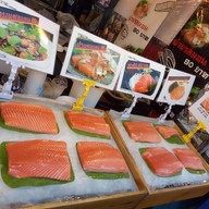 เมนูของร้าน Club Salmon