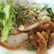 หนานเเดงเย็นตาโฟ