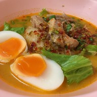 ก๋วยเตี๋ยวต้มยำท้าพิสูจน์