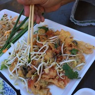 ผัดไทยรสทิพย์