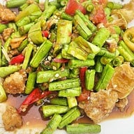 เมนูของร้าน น้องเพลงตำระเบิด