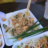 ผัดไทยรสทิพย์