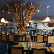 Moo Moo's Cafe Tubtieng , Trang