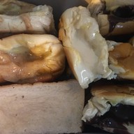 เมนูของร้าน ขนมปังเจ้าอร่อยเด็ดเยาวราช เยาวราช