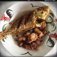 เมนูของร้าน ข้าวแกงปักษ์ใต้ ท่าชนะ