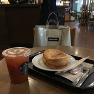 Starbucks ฮอลล์ 5 เมืองทองธานี