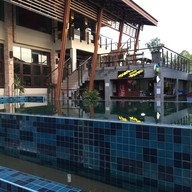 Feel Good Terrace (นารากุลรีสอร์ทโฮเต็ล)