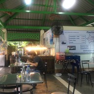 ข้าวแกงจานทอง สาขา 2