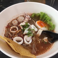 โกหม่ำ ก๋วยเตี๋ยวหมูต้มยำ สาขา 2 สงขลา