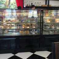 Inner Cake