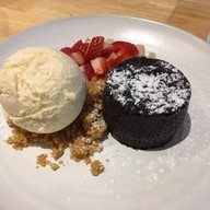 เมนูของร้าน เด็กอ้วน สตรีทฟู้ด ช่วงเวลากิน ไม่จำเจ นนทบุรี