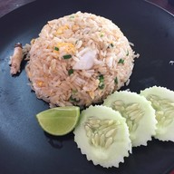 ข้าวผัดปูอาตี๋