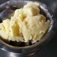 เจ๊ย้งไอติม ตลาดเก่า