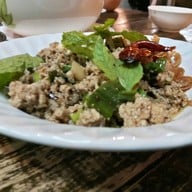 นางหวานแจ่วฮ้อน