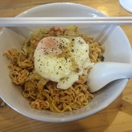Moo Moo's Cafe Tubtieng , Trang