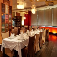 บรรยากาศ C'est Bon (เซบอง)