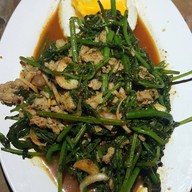 P. Guest House and Country Resort