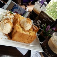 เมนูของร้าน BEYOND CAFE (บียอนด์ คาเฟ่ กาแฟ เค้ก) หนองประจักษ์