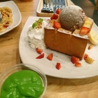 เมนูของร้าน Happy Cafe