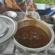 เมนูของร้าน ลูกชิ้นลุงเลื่อน สูตรเด็ด สี่เเยกวัดมงคลเศรษฐี