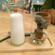 เมนูของร้าน Happy Cafe