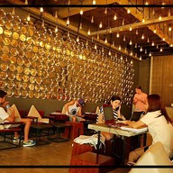 บรรยากาศ Holiday by Cafe Velodome