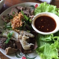 ตูน เนื้อตุ๋น
