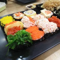 เมนูของร้าน อรทัย ซูชิวังหลัง ตรงข้าม ตลาดพรานนก