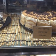 Holy crepe The Street Rachada