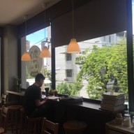 บรรยากาศ 212 Caffe' Co.