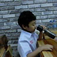 พลสเต็ก ซอยวัดส้มเกลี้ยง นนทบุรี