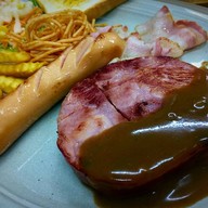 พลสเต็ก ซอยวัดส้มเกลี้ยง นนทบุรี