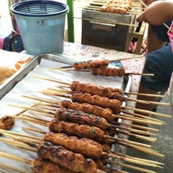 แจงลอน (ป้าห่องเจ้าเก่า)