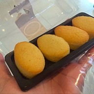 White House Cafe'& Bistro เซ็นทรัลพลาซ่าชลบุรี