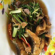 ร้านอาหารครัวหัวนา