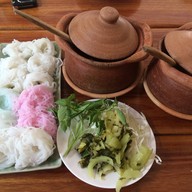 ออออ ขนมจีนเส้นสด"หล่มเก่า"