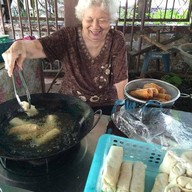 ก๋วยเตี๋ยวสถานีรถไฟลำพูน (เจ้าเก่า)