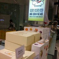 หน้าร้าน DHARA DHEVI Central World