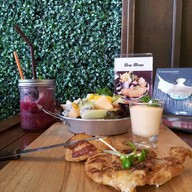 CoCo salad มีโชคพลาซ่า