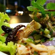 ส้มตำรัว เลียบคลองทวีวัฒนา