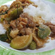 อาหารไทยแม่พร