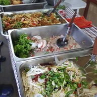อาหารไทยแม่พร