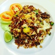 เมนูของร้าน ห้องอาหารเเพรว